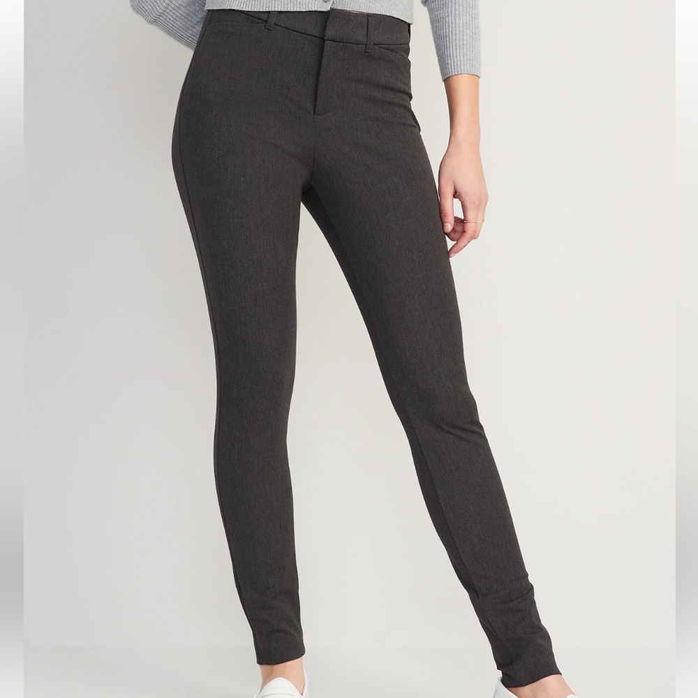 Old Navy High Rise Pixie Pant